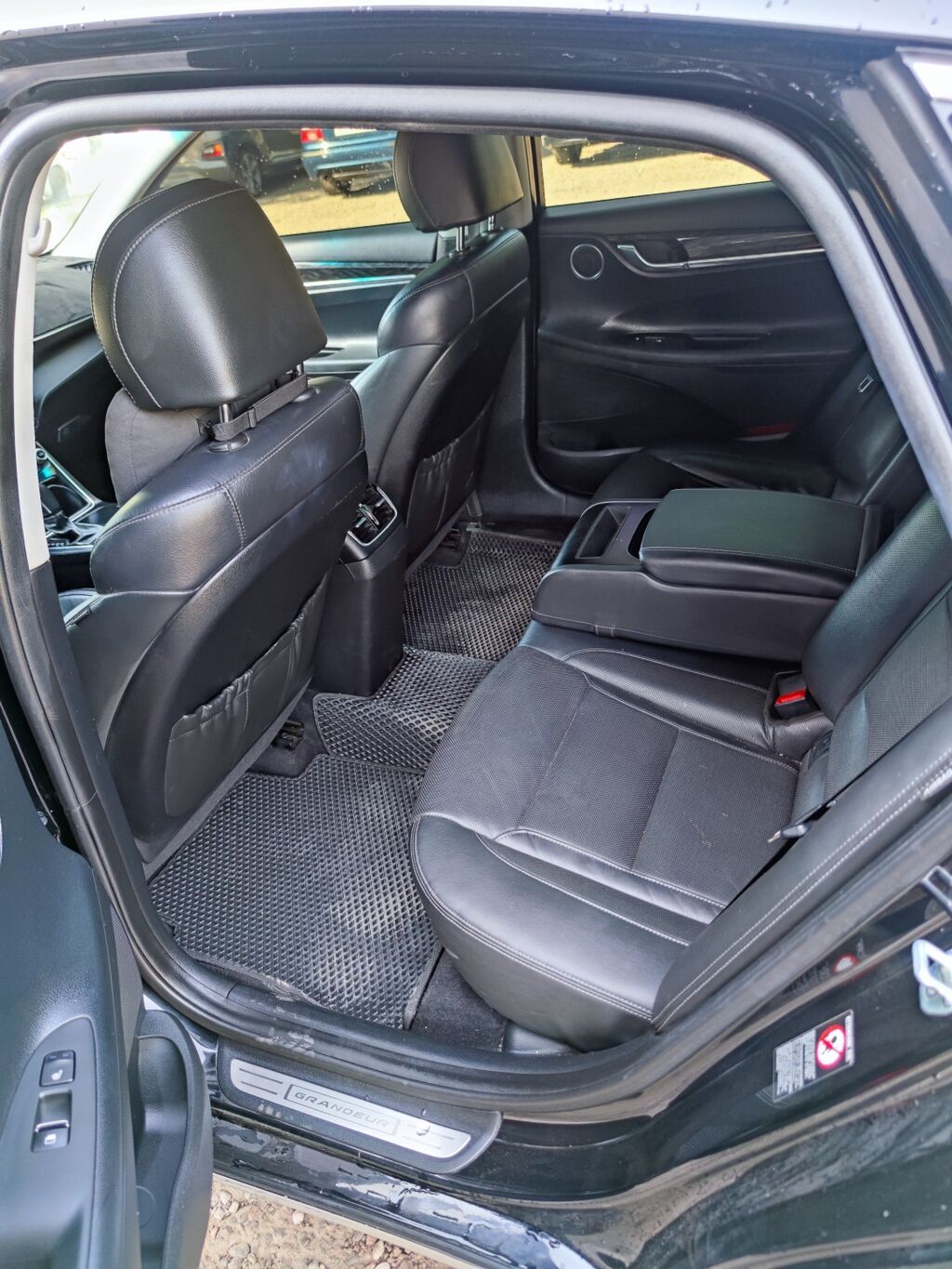 Hyundai Grandeur: 2019 г., 3 л, Автомат, Газ, Седан: фото 5