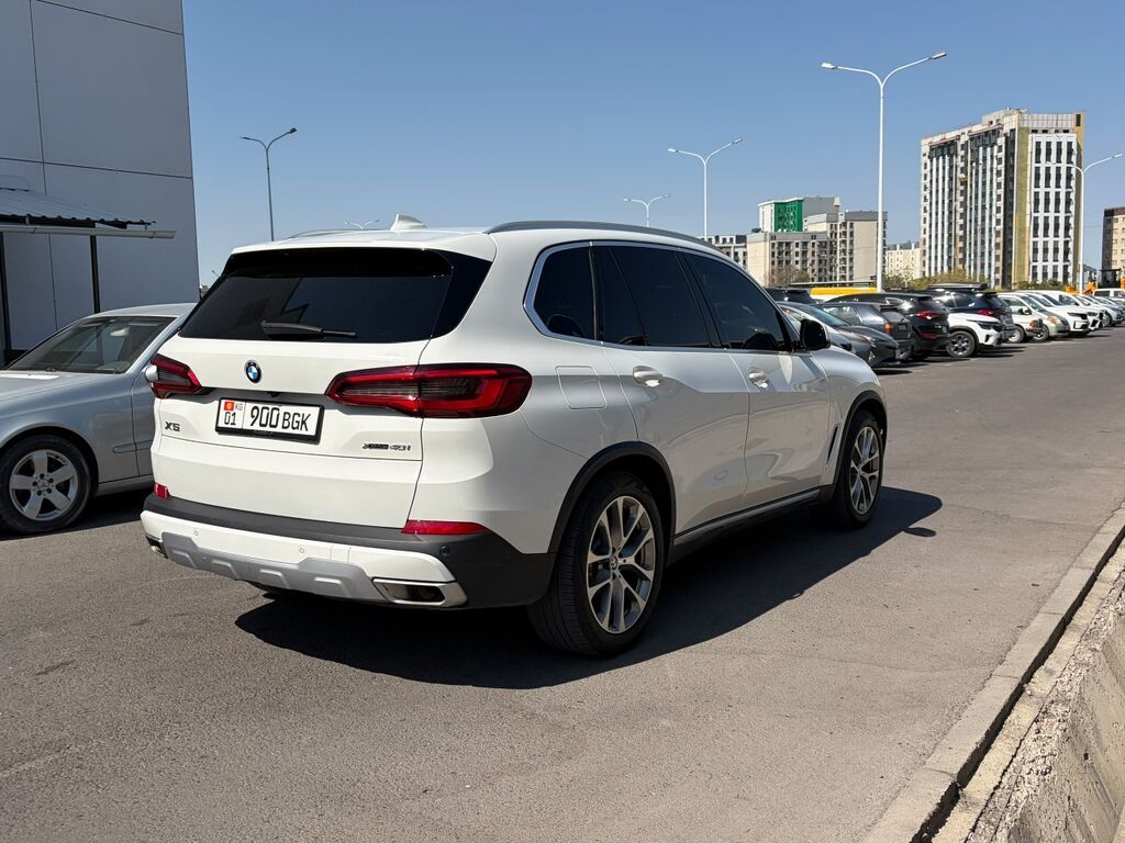 BMW X5: 2018 г., 3 л, Автомат, Бензин, Кроссовер: фото 3