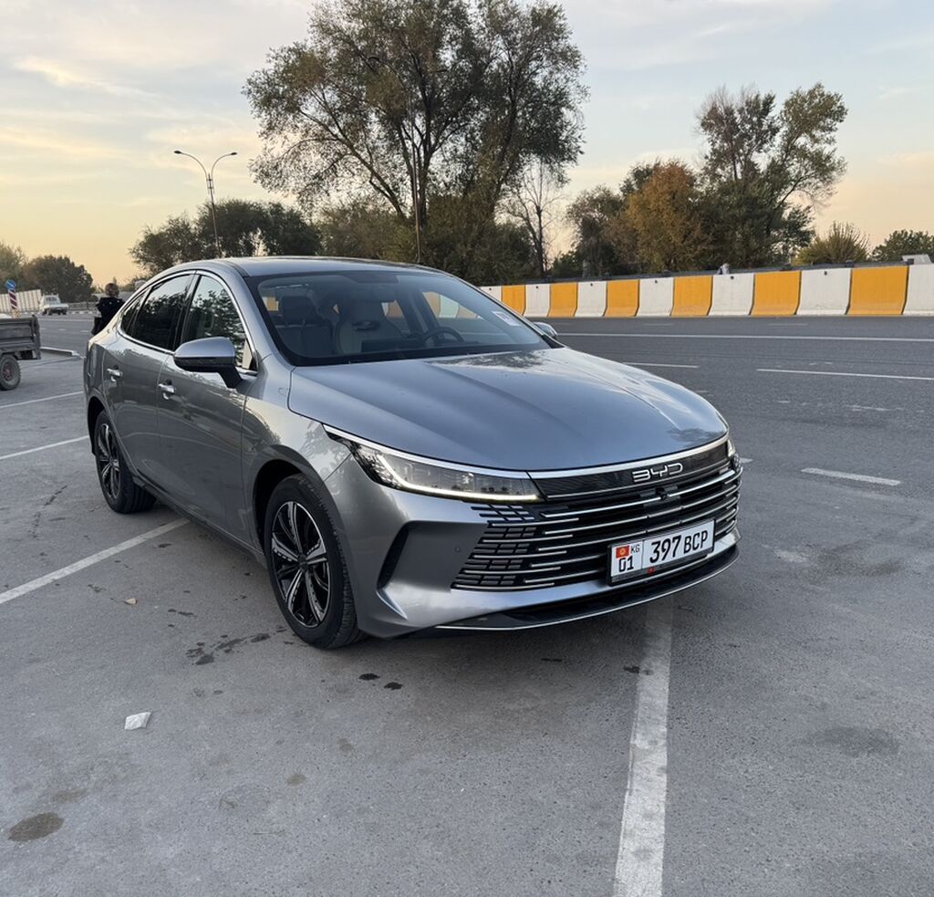 BYD Destroyer 05: 2022 г., 1.5 л, Автомат, Гибрид, Седан: фото 1