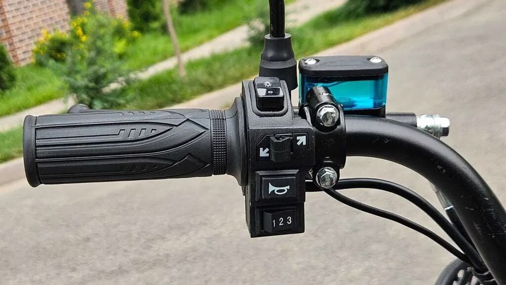 Электровелосипед Monster M3PRO - Аккумулятор 60V, 21Ah — запас хода: фото 6