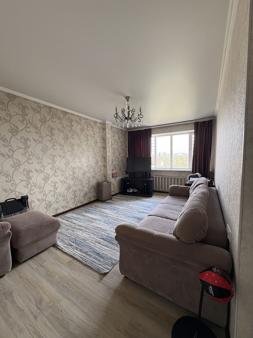 3 комнаты, 72 м², Пишпек Индивидуалка, 5 этаж, Косметический ремонт: фото 2
