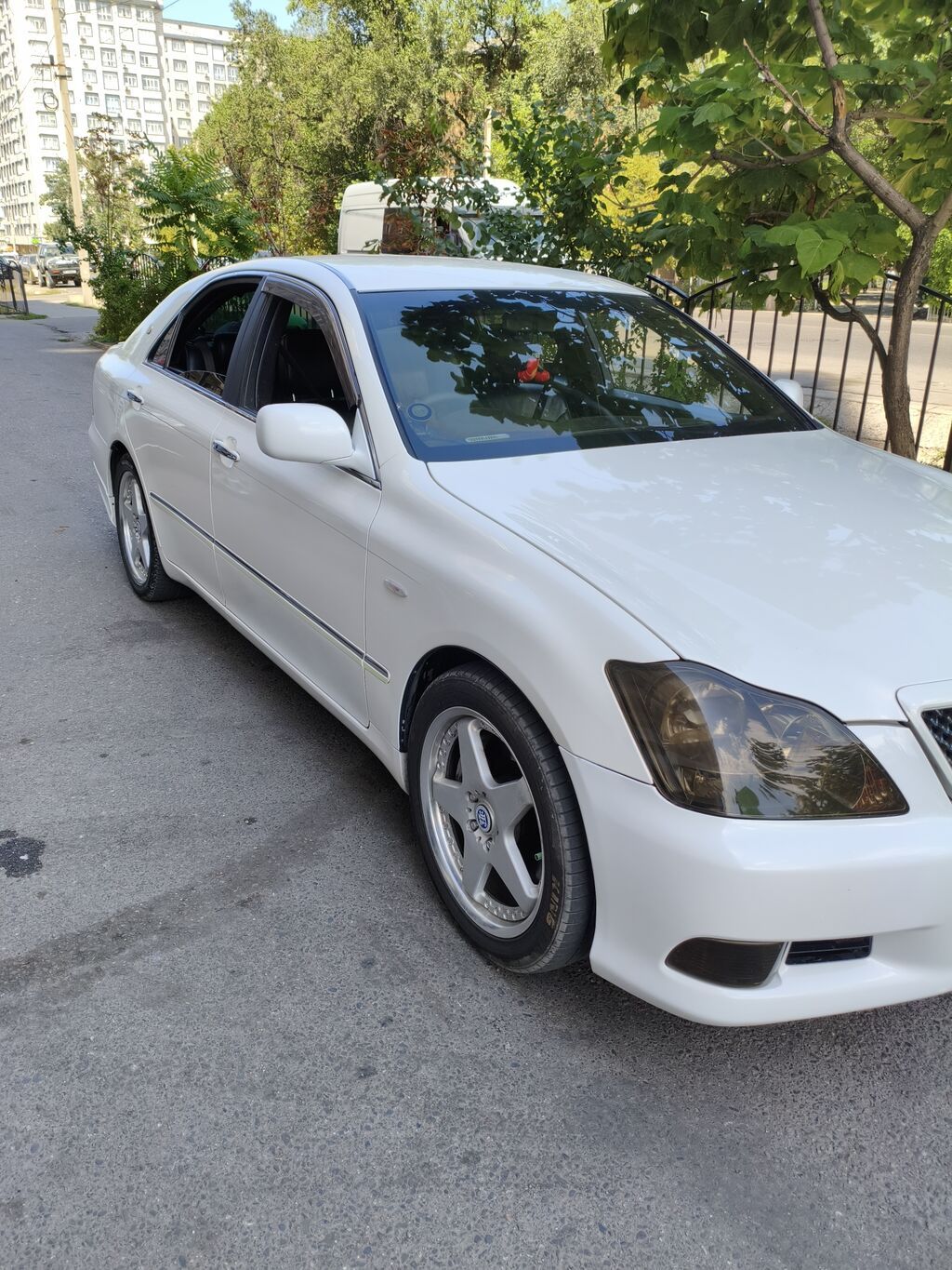 Toyota Crown: 2005 г., 3.5 л, Автомат, Бензин, Седан: фото 4