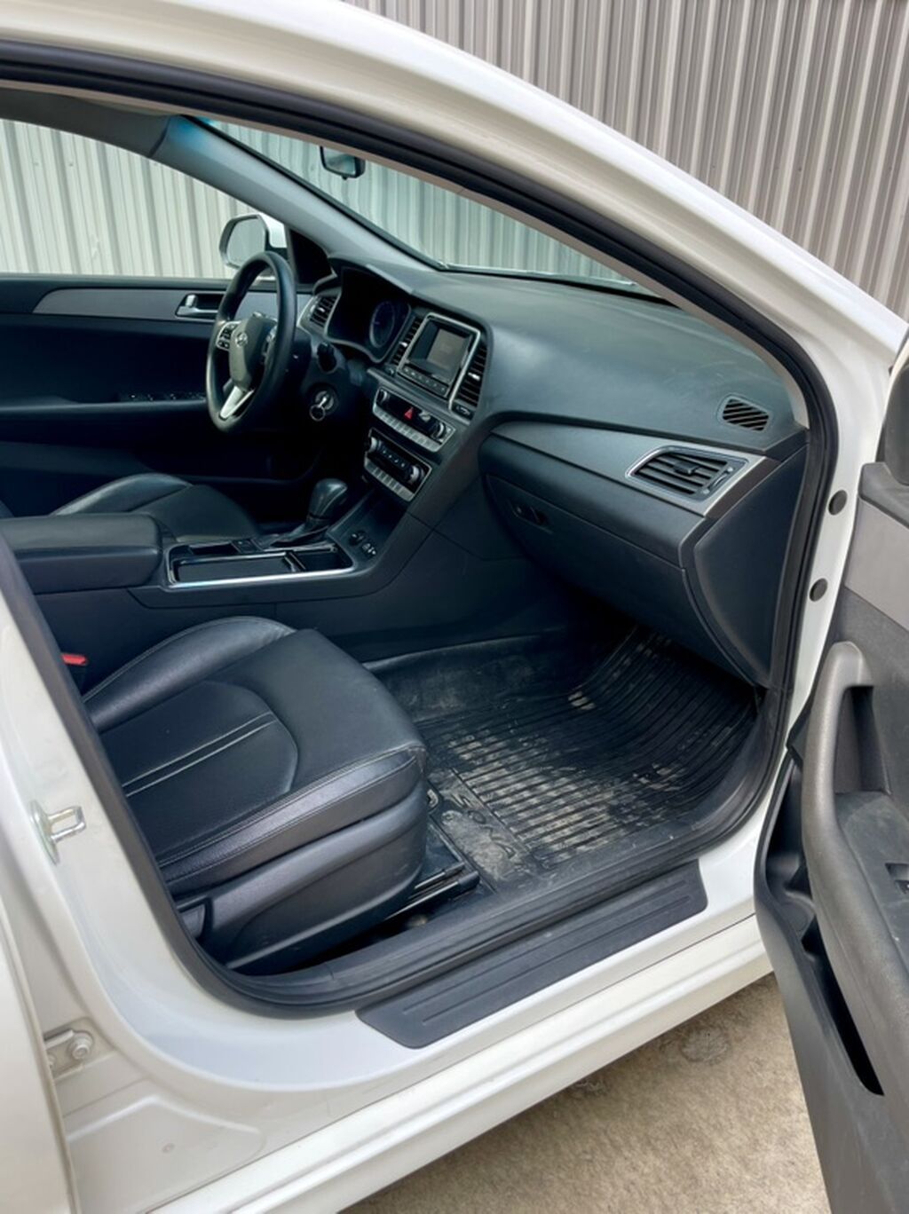 Hyundai Sonata: 2020 г., 2 л, Автомат, Газ, Седан: фото 7