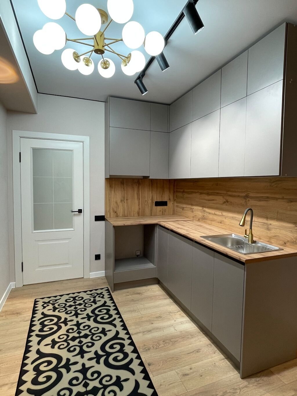 1 комната, 42 м², Технопарк Элитка, 3 этаж, Дизайнерский ремонт: фото 8