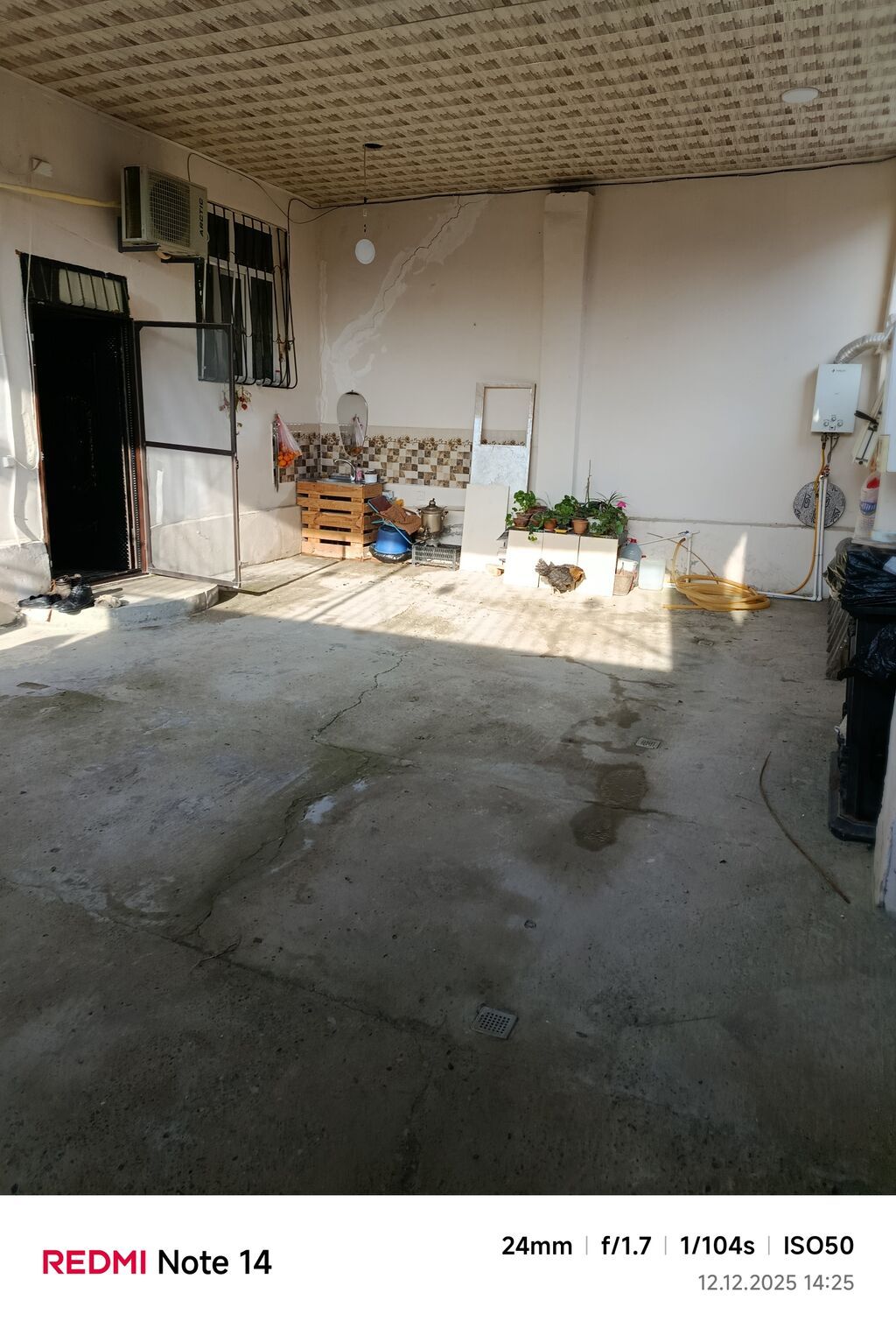 3 otaqlı, 85 kv. m, Kredit var, Orta təmir