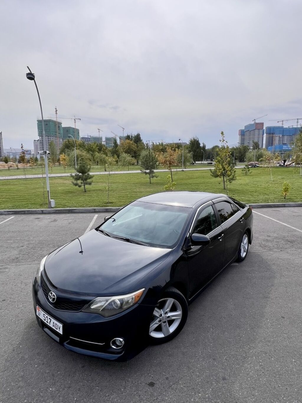 Toyota Camry: 2014 г., 2.5 л, Автомат, Бензин, Седан: фото 2