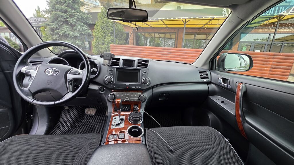 Toyota Highlander: 2013 г., Кроссовер: фото 5