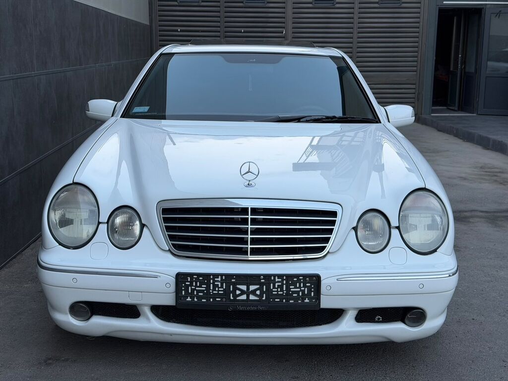 Mercedes-Benz E-класс AMG: 2001 г., 5.4 л, Автомат, Бензин, Седан: фото 5