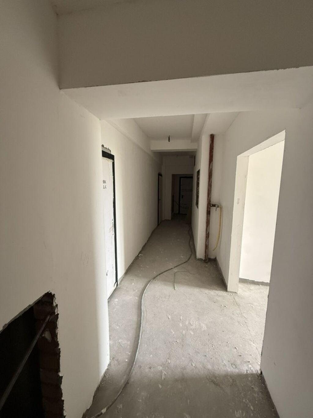 3 комнаты, 90 м², Ак-Орго ж/м Элитка, 8 этаж, ПСО (под самоотделку): фото 8
