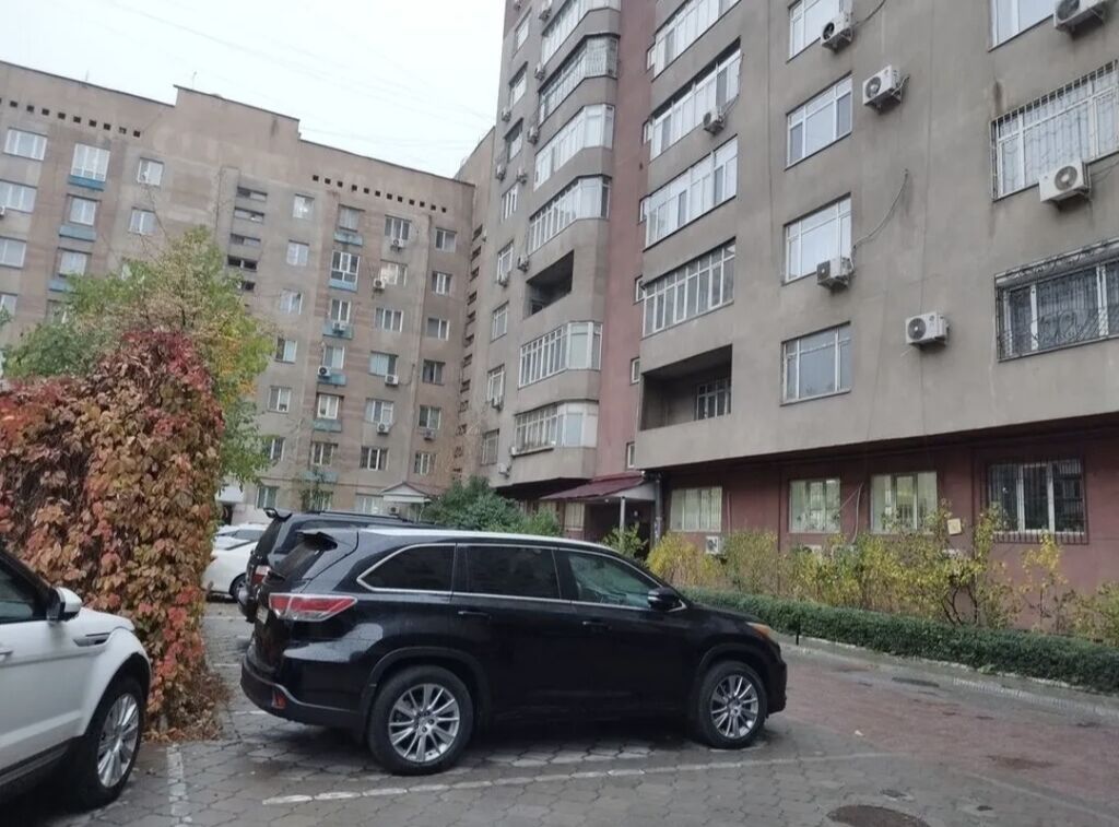 Сдаётся 2-комнатная квартира 100м2 в центре города(Токогула-Шопокова): фото 8