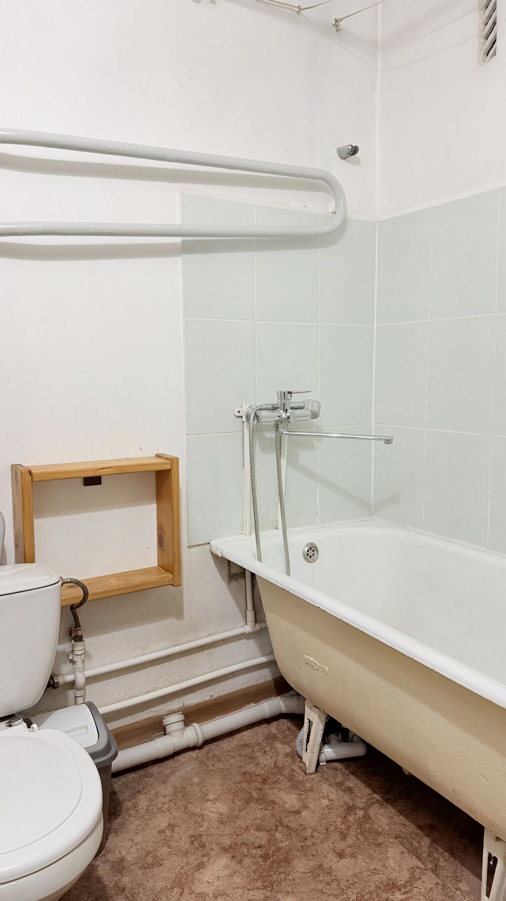 2 комнаты, 43 м², Юг-2 мкр 104 серия, 2 этаж, Старый ремонт: фото 8