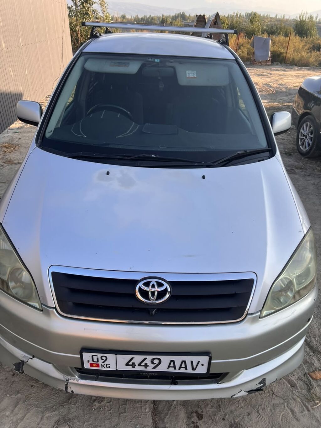 Toyota Ipsum: 2003 г., Автомат, Бензин, Минивэн: фото 3