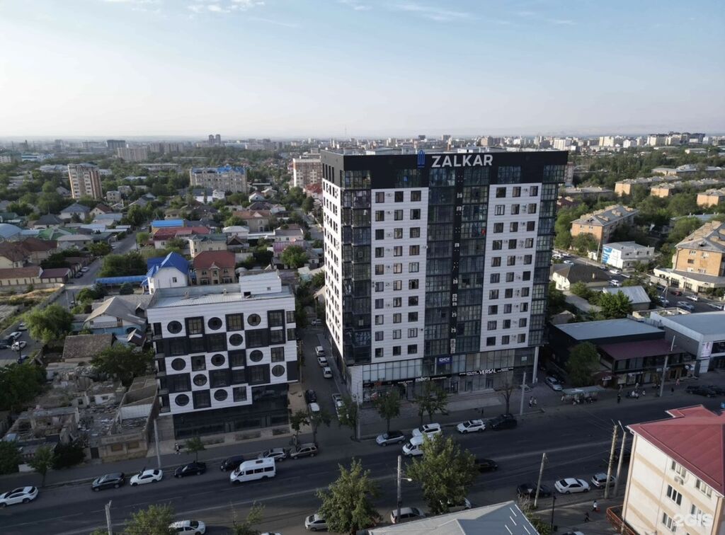 Студия, 43 м², Политех 8 этаж, Евроремонт: фото 1