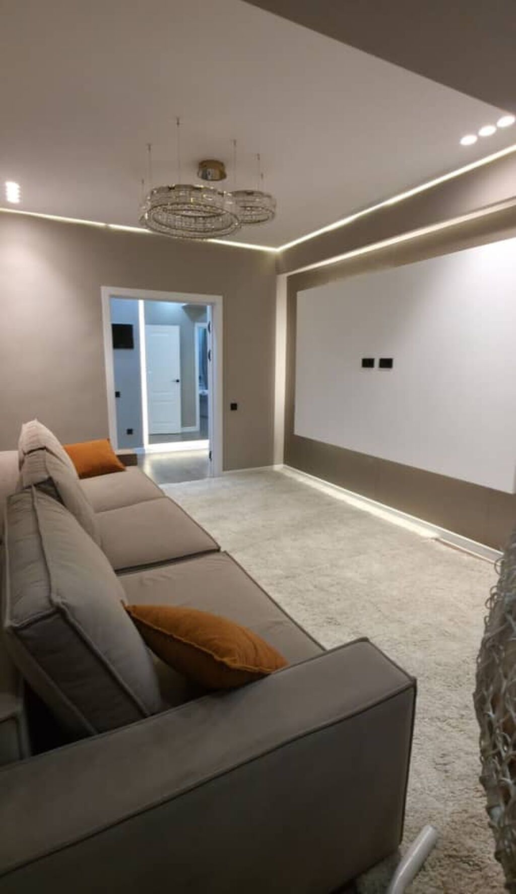 2 комнаты, 61 м², Пишпек Элитка, 7 этаж: фото 1