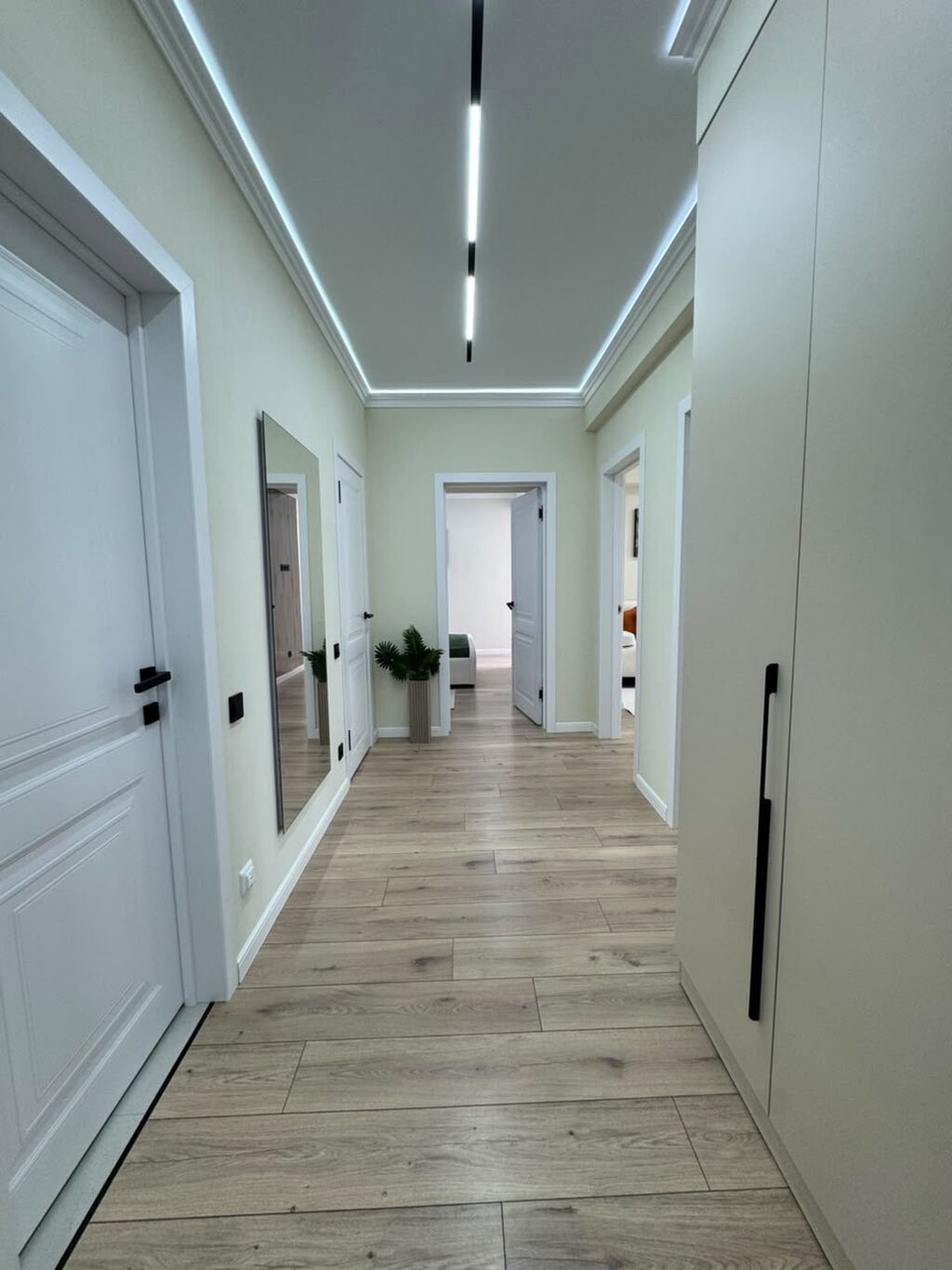 2 комнаты, 66 м², Кок-Жар ж/м Элитка, 12 этаж, Дизайнерский ремонт: фото 2