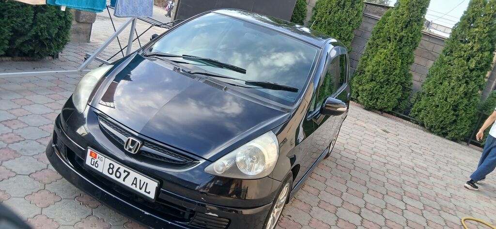 Honda Fit: 2007 г., 1.3 л, Автомат, Бензин, Хэтчбэк: фото 8