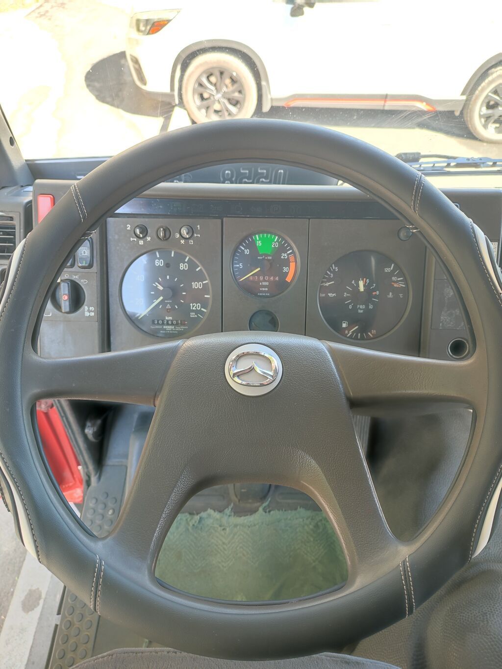 Mercedes-Benz : 1994 г., 6 л, Механика, Дизель: фото 7