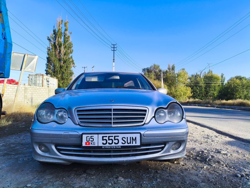 Mercedes-Benz C-Class: 2004 г., Автомат, Бензин, Седан: фото 7