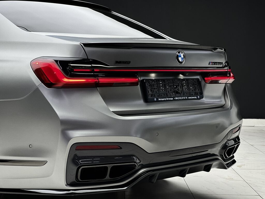 BMW 7 series: 2019 г., 6.6 л, Автомат, Бензин, Седан: фото 4
