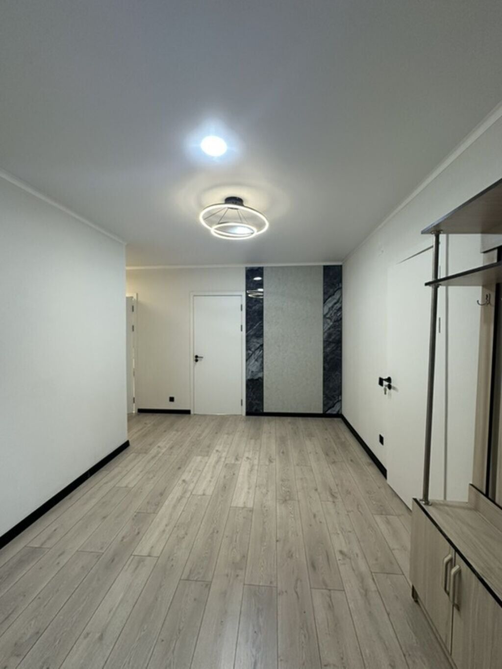 2 комнаты, 74 м², Пишпек Элитка, 2 этаж, Свежий ремонт: фото 6