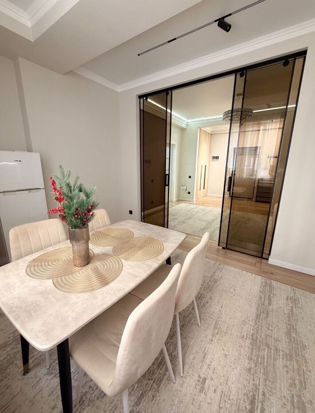 2 комнаты, 60 м², Кара-Жыгач ж/м Элитка, 2 этаж, Дизайнерский ремонт: фото 8