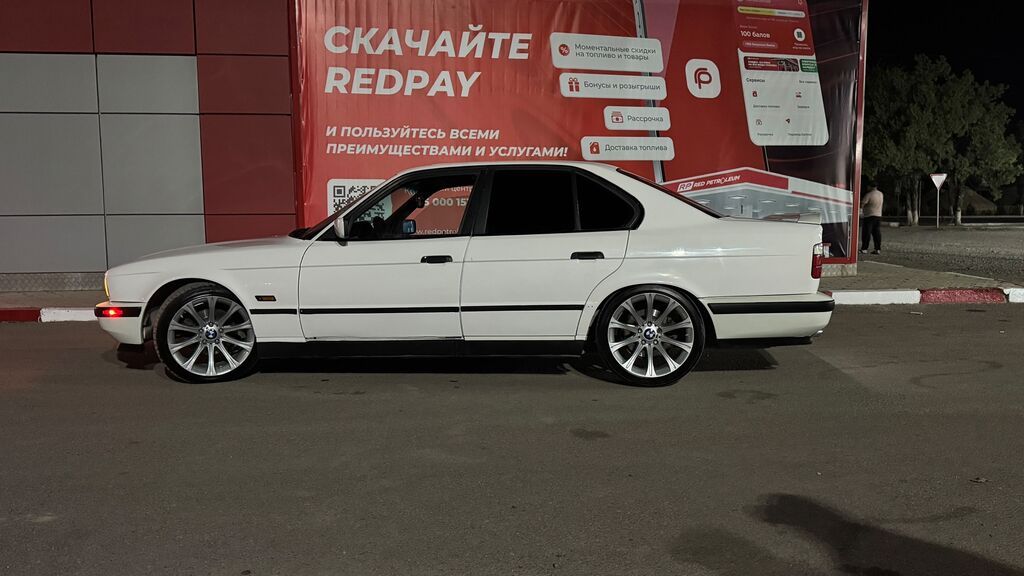 BMW 5 series: 1991 г., 2.5 л, Механика, Бензин, Седан: фото 3