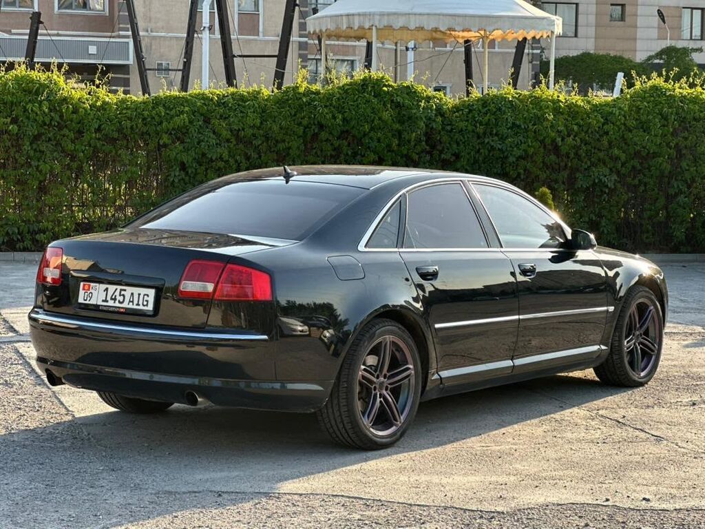 Audi A8: 2006 г., 4.2 л, Автомат, Бензин, Седан: фото 3