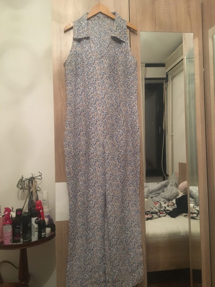 Ženske pantalone: Zenski kombinezon, velicina M na lalafo.rs Zenski kombinezon, velicina M - Beograd