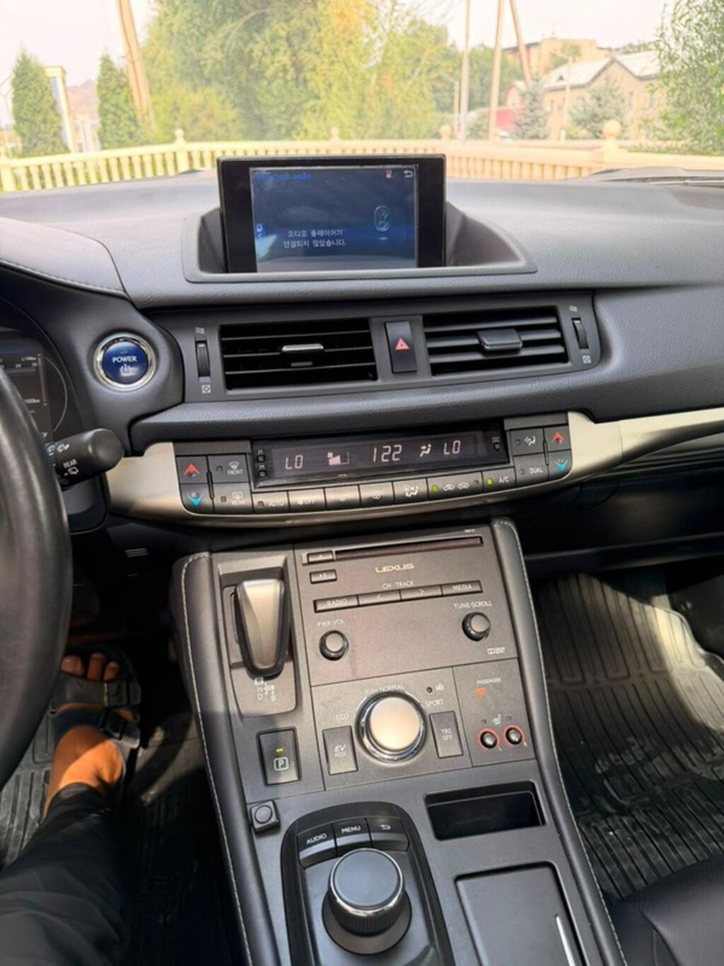 Lexus CT: 2019 г., Автомат, Гибрид, Хэтчбэк: фото 1
