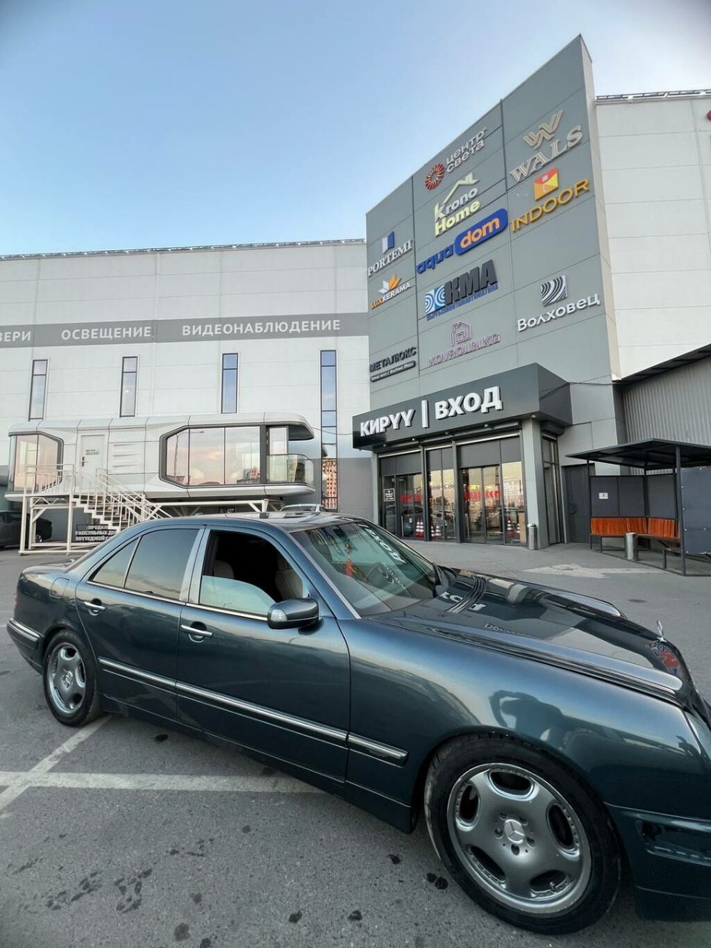 Mercedes-Benz E-Class: 2002 г., 4.3 л, Автомат, Бензин, Седан: фото 7