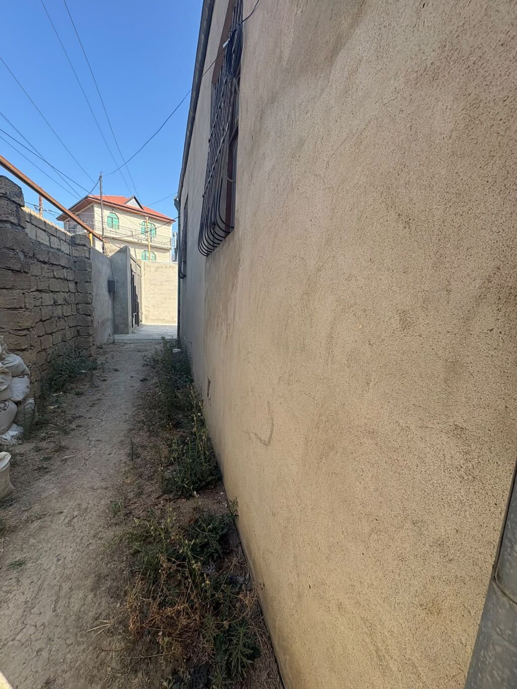 4 otaqlı, 103 kv. m, Orta təmir