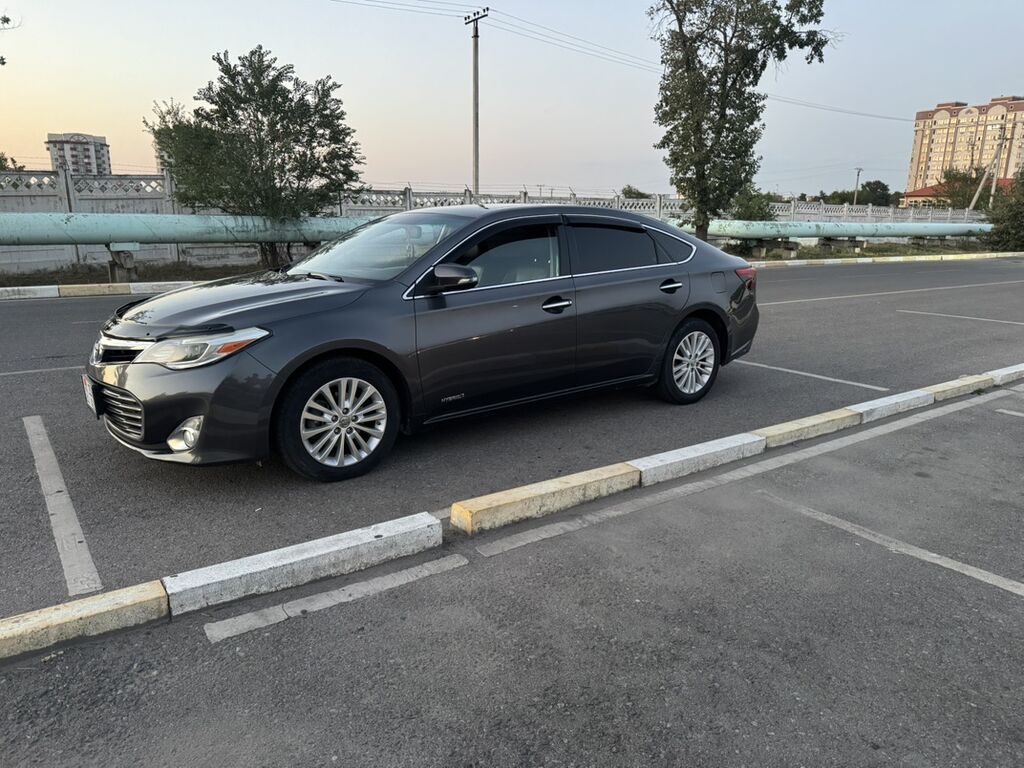 Toyota Avalon Hybrid 2013, седан, 2.5 л: фото 2