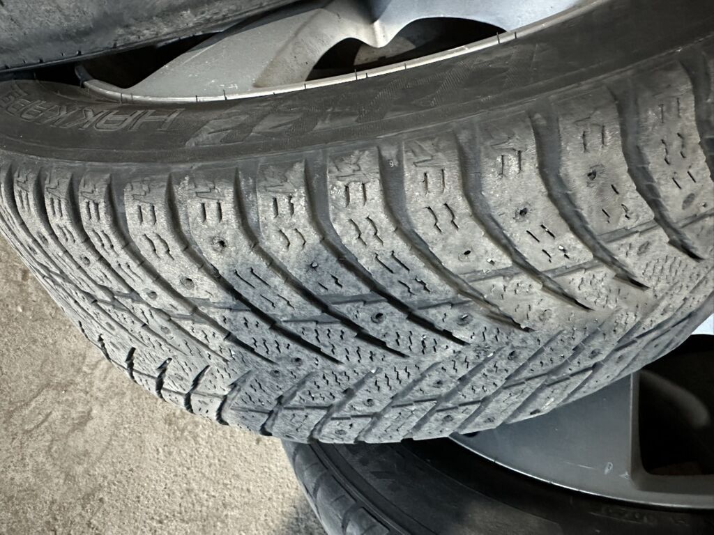 Колеса в сборе 205 / 55 / R 16, Зима, Б/у, Комплект, Легковые, Литые, отверстий - 5: фото 4