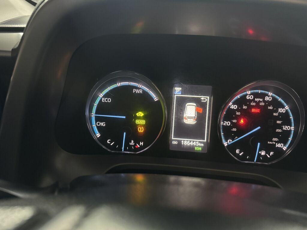 Toyota RAV4: 2018 г., 2.5 л, Автомат, Гибрид, Кроссовер: фото 7