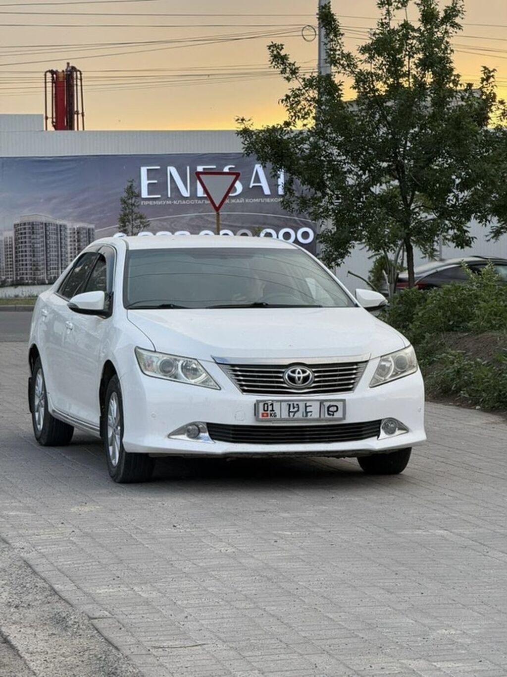 Toyota Camry: 2012 г., Автомат, Бензин, Седан: фото 3