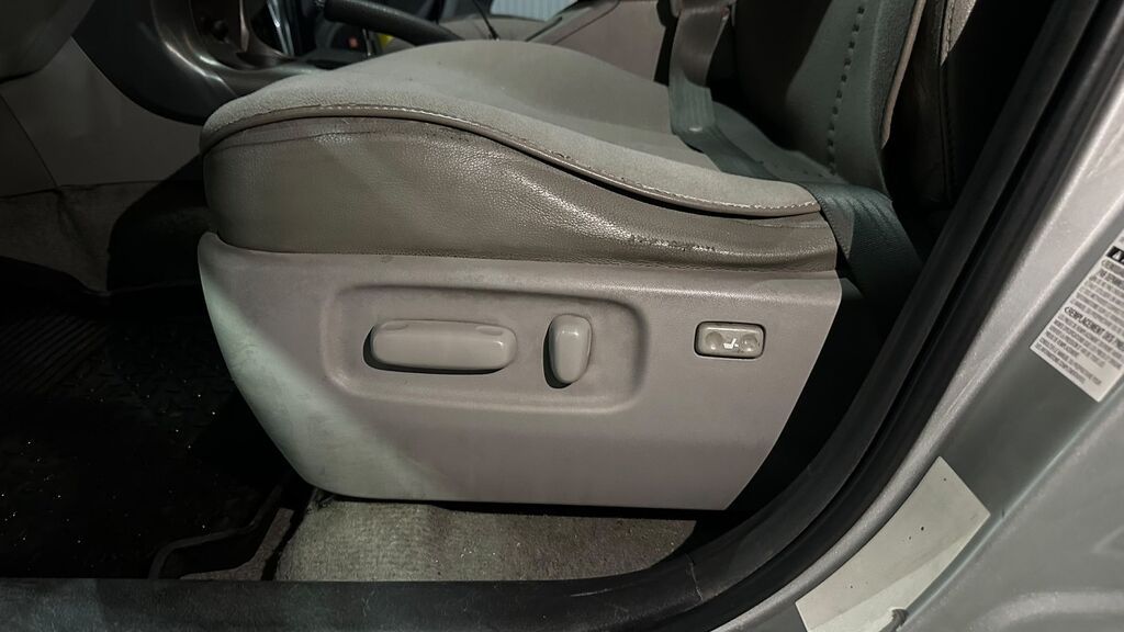 Toyota RAV4: 2011 г., 2.5 л, Автомат, Бензин, Кроссовер: фото 8