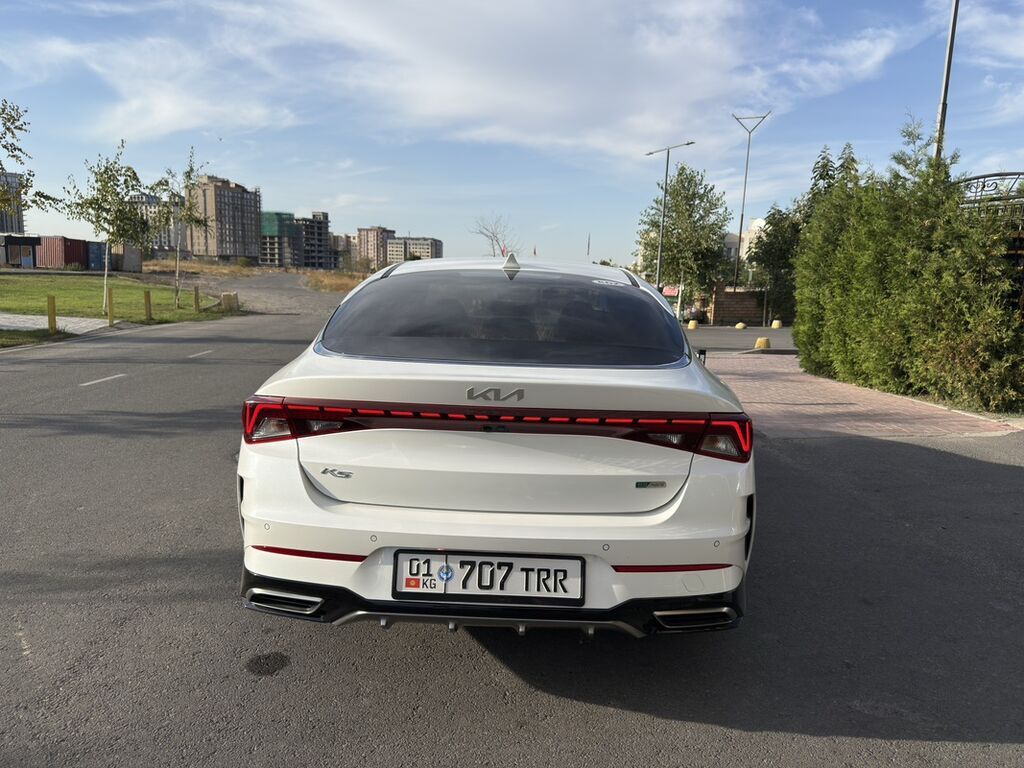 Kia K5: 2021 г., 2 л, Автомат, Бензин, Седан: фото 3
