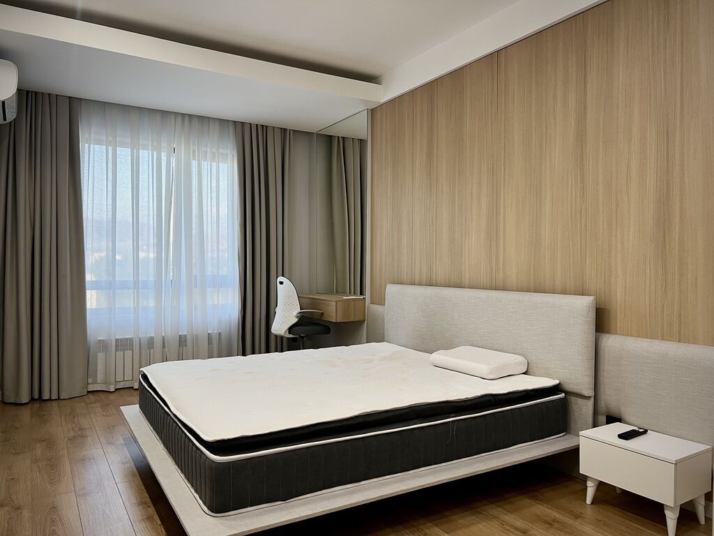 3 комнаты, 108 м², 7 мкр Элитка, 12 этаж, Дизайнерский ремонт: фото 6