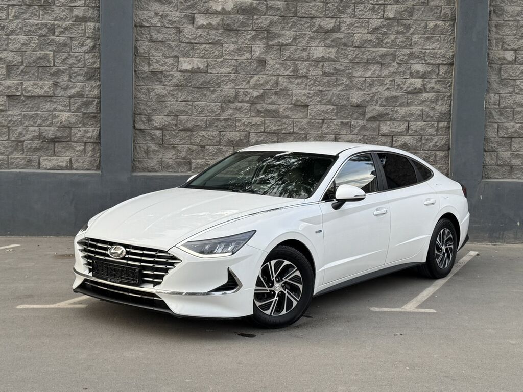 Hyundai Sonata: 2019 г., 2 л, Гибрид, Лифтбек: фото 6