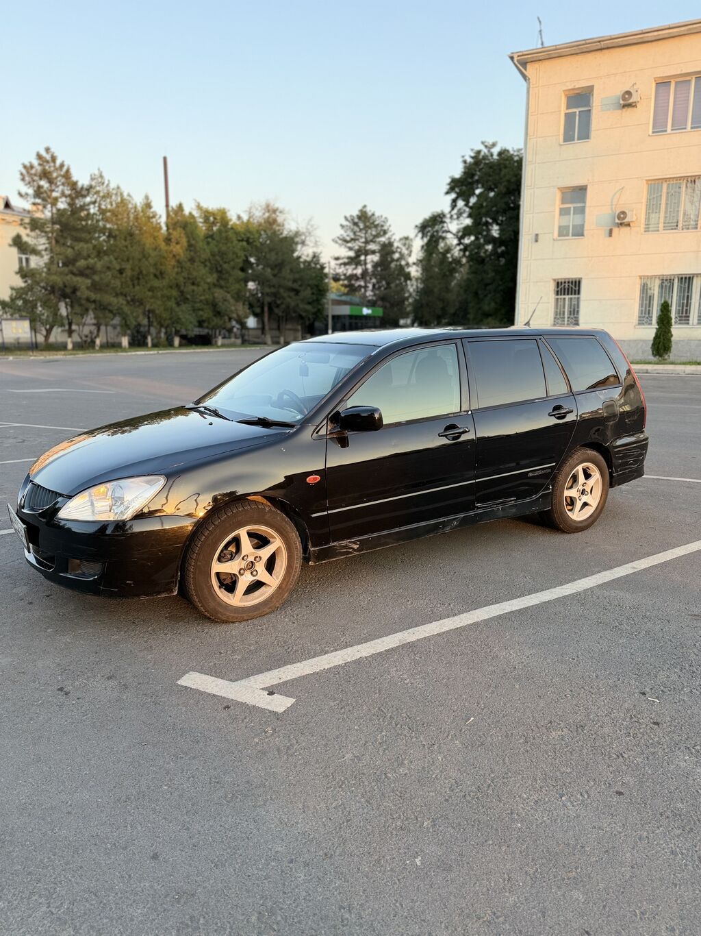Mitsubishi Lancer: 2001 г., 1.8 л, Вариатор, Бензин, Универсал: фото 2
