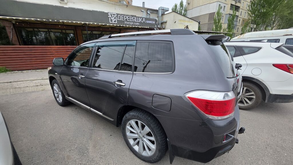 Toyota Highlander: 2013 г., Кроссовер: фото 7
