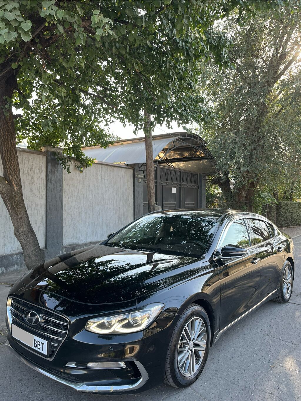 Hyundai Grandeur: 2017 г., 3 л, Автомат, Газ, Седан: фото 1