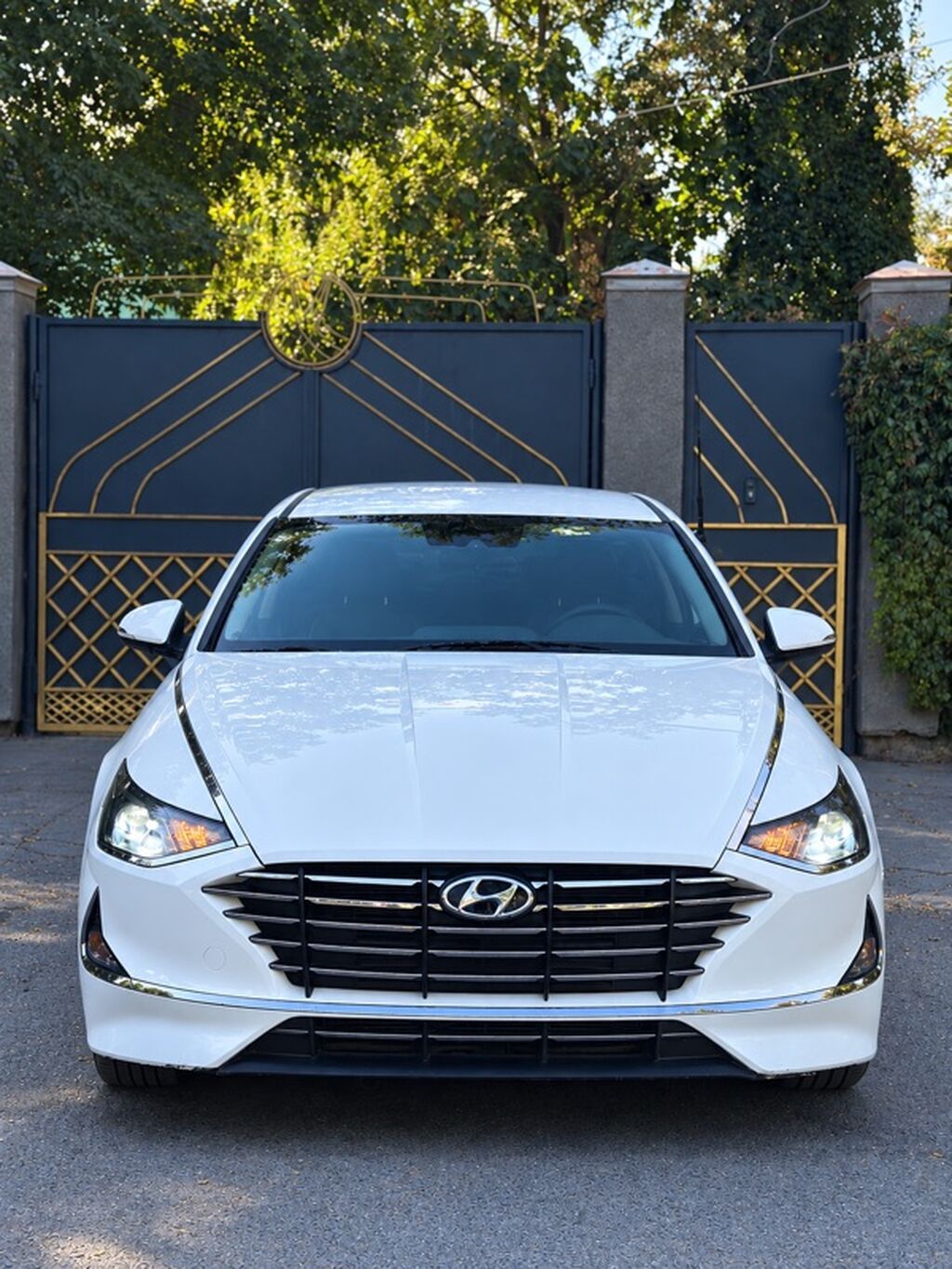 Hyundai Sonata: 2022 г., 2 л, Автомат, Бензин, Седан: фото 2