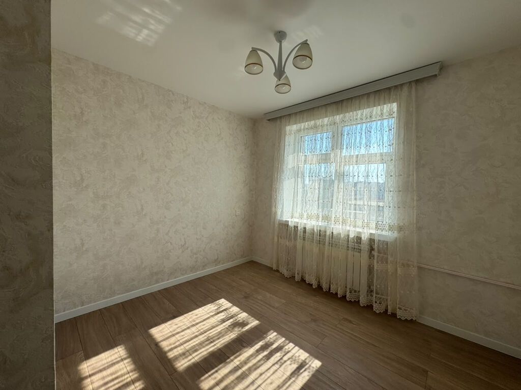 Bakı, Bakıxanov qəs., 3 otaqlı, Köhnə tikili, 60 kv. m