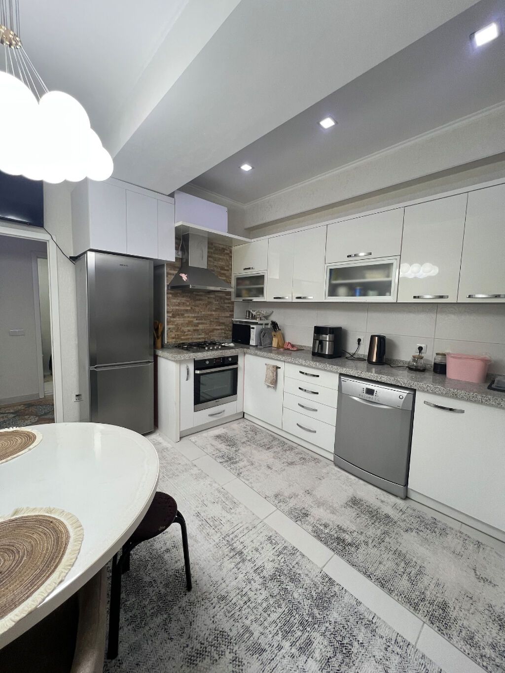 3 комнаты, 100 м², Ала-Арча ТРЦ Элитка, 8 этаж, Евроремонт: фото 5