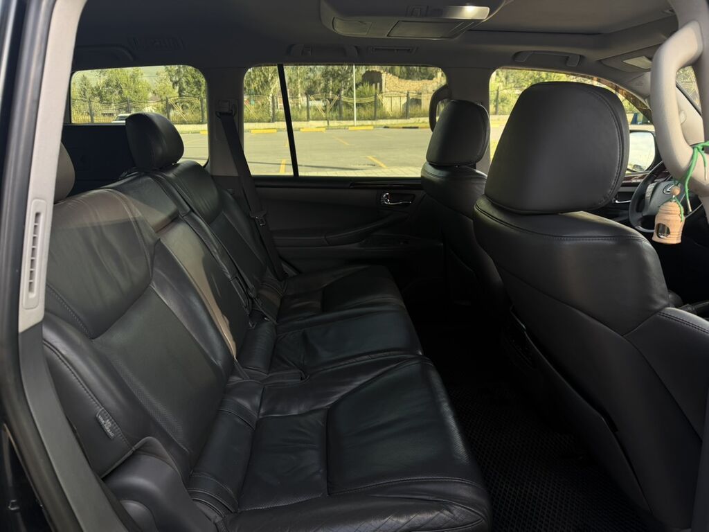 Lexus LX: 2008 г., 5.7 л, Автомат, Бензин, Внедорожник: фото 5