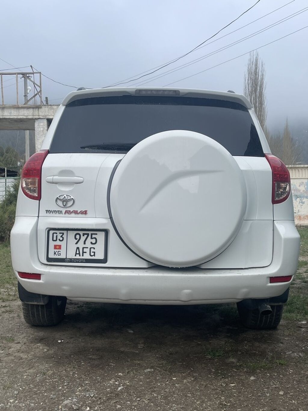Toyota RAV4: 2007 г., 2.4 л, Автомат, Бензин, Кроссовер: фото 2