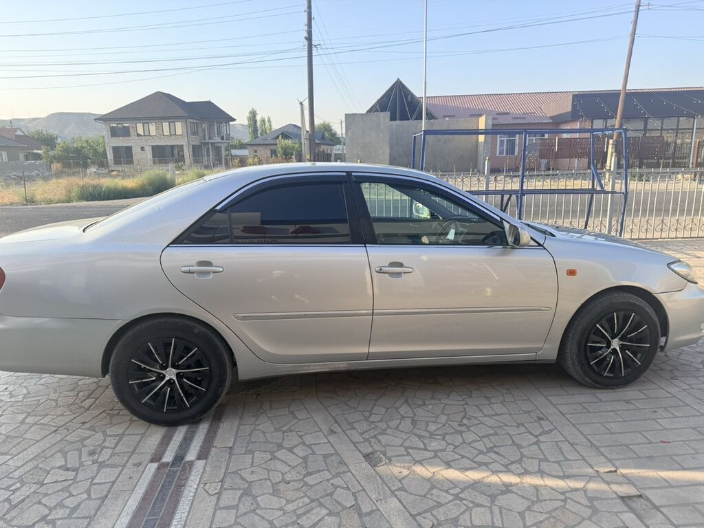 Toyota Camry: 2002 г., 2.4 л, Автомат, Бензин, Седан: фото 4