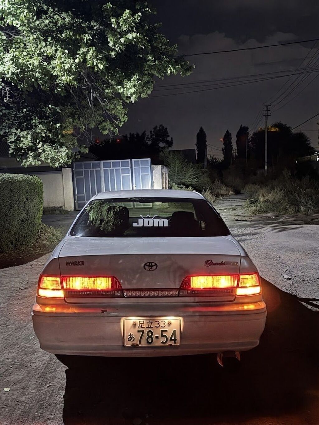 Toyota Mark II: 2000 г., 2 л, Автомат, Бензин, Седан: фото 2