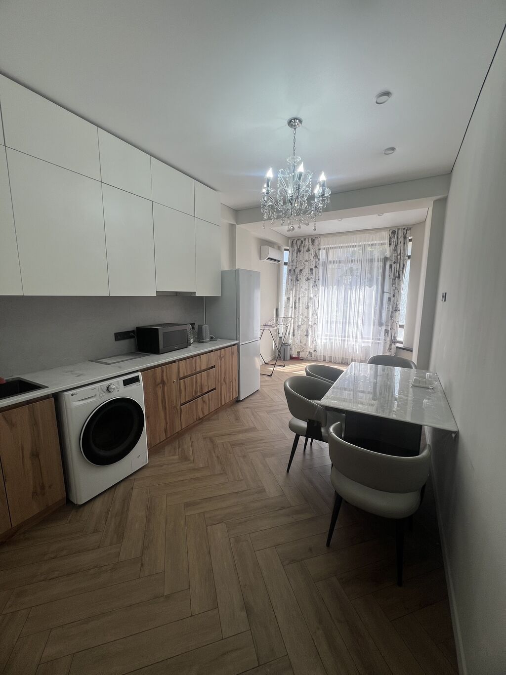 1 комната, 45 м², Золотой квадрат Элитка, 3 этаж, Дизайнерский ремонт: фото 4